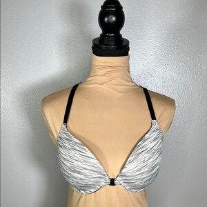 Wear everywhere Push-Up Bra - Victoria’s Secret PINK 32DD - Racerback front hook